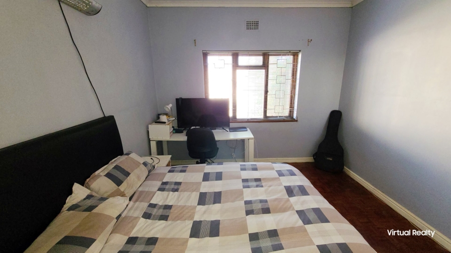 4 Bedroom Property for Sale in Thornton Western Cape
